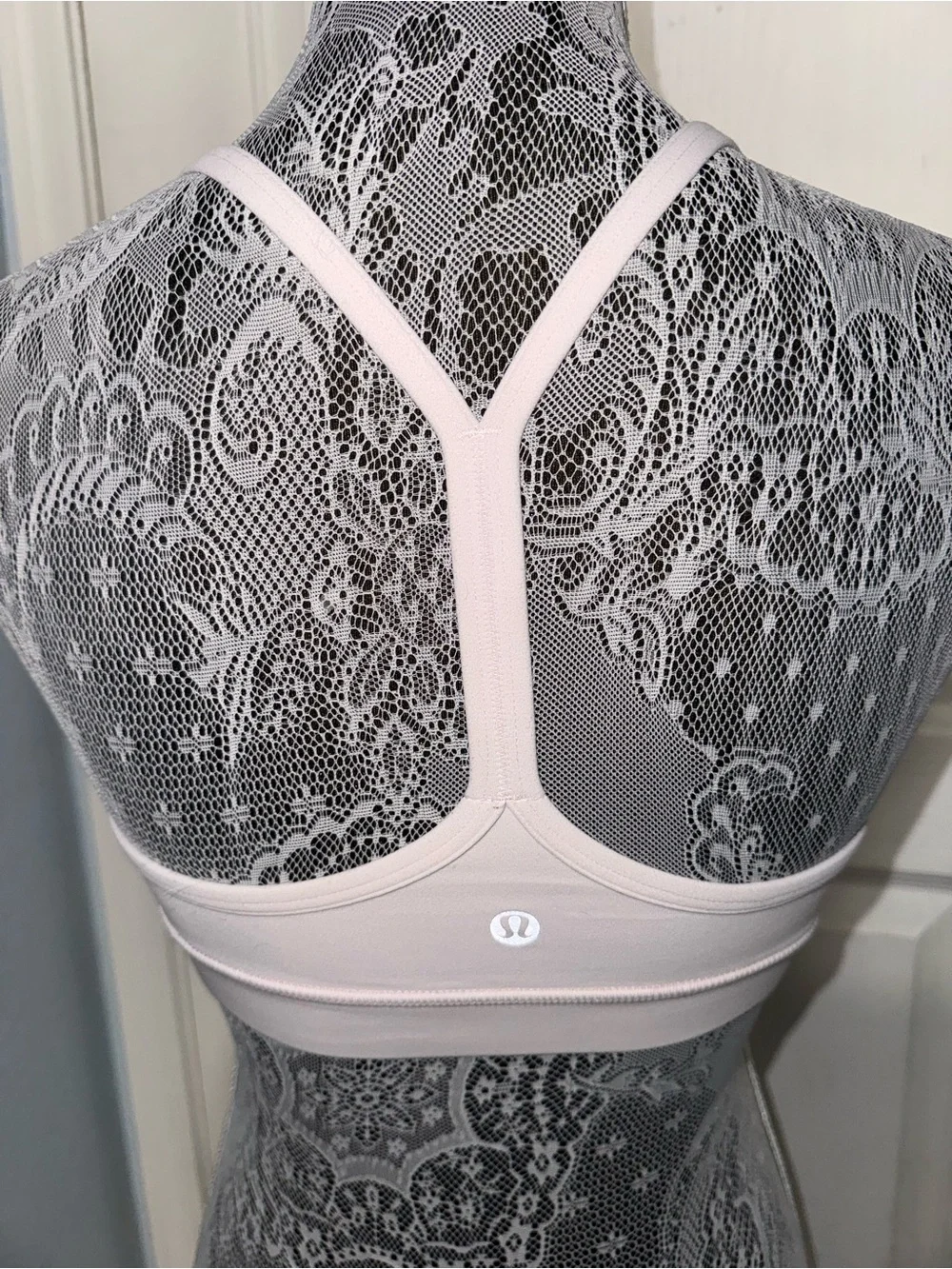 Lululemon Y bra